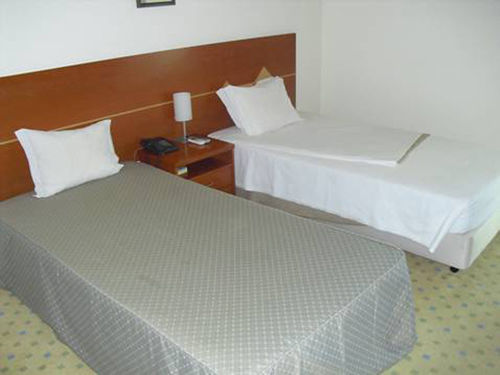 Golden Park Hotel Luanda Exterior photo