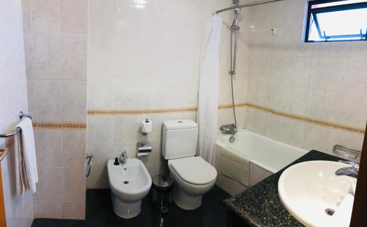 Golden Park Hotel Luanda Exterior photo